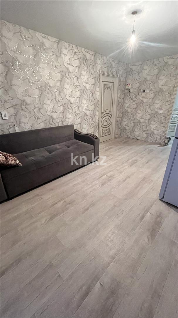 Продажа 2-комнатной квартиры, 44 м², 13 мкр. в Караганде - фото 3