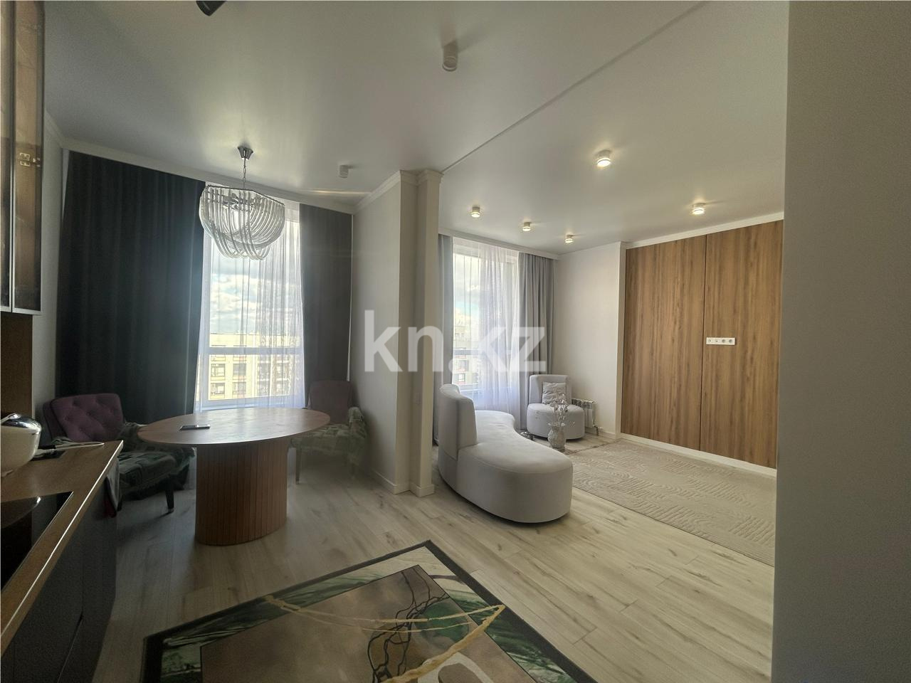 Продажа 4-комнатной квартиры, 105.2 м² в Астане - фото 2