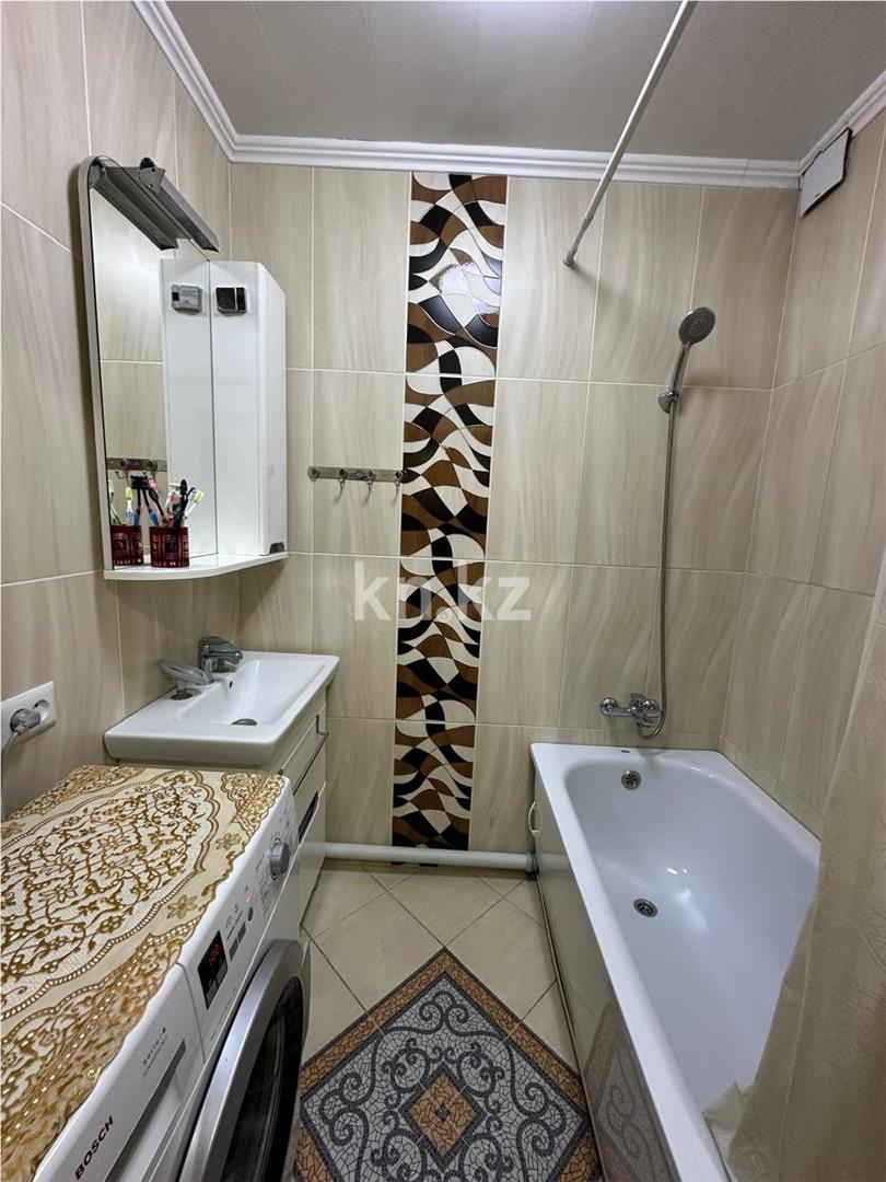 Продажа 2-комнатной квартиры, 53 м², мкр-н 22 в Караганде - фото 8