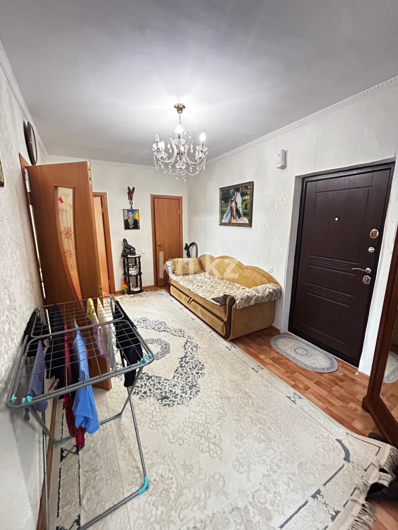 Продажа 2-комнатной квартиры, 68 м², пр. Шахтеров, дом  31а в Караганде - фото 9