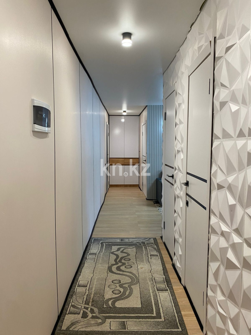 Продажа 3-комнатной квартиры, 57.5 м², ул. Алиханова в Караганде - фото 10