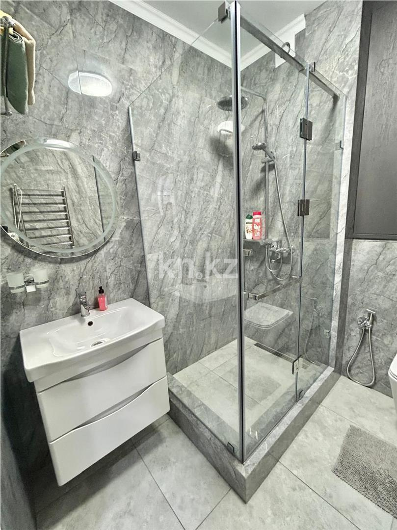 Продажа 2-комнатной квартиры, 64 м² в Караганде - фото 13