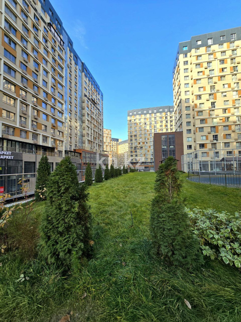 Продажа 3-комнатной квартиры, 111 м², ул. Утепова в Алматы - фото 24