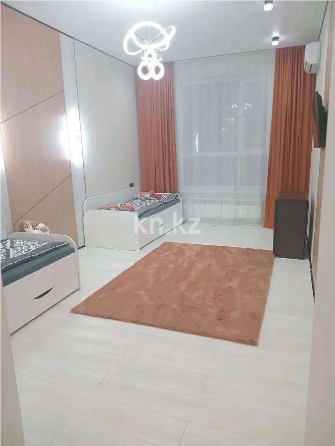 Продажа 3-комнатной квартиры, 102 м², пр. Райымбека, дом  162а в Алматы - фото 3
