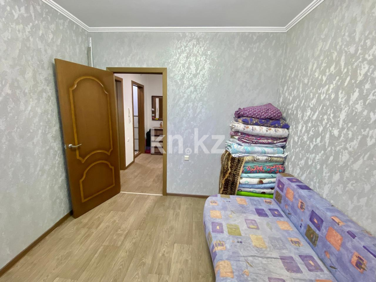 Продажа 3-комнатной квартиры, 65 м², мкр. Голубые Пруды, дом  15 в Караганде - фото 10