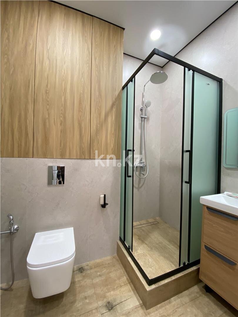 Продажа 3-комнатной квартиры, 74 м² в Караганде - фото 11