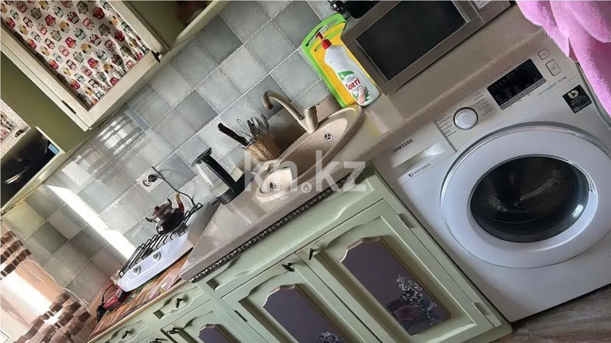 Продажа 1-комнатной квартиры, 32 м², мкр-н 23, дом  36 в Караганде - фото 2