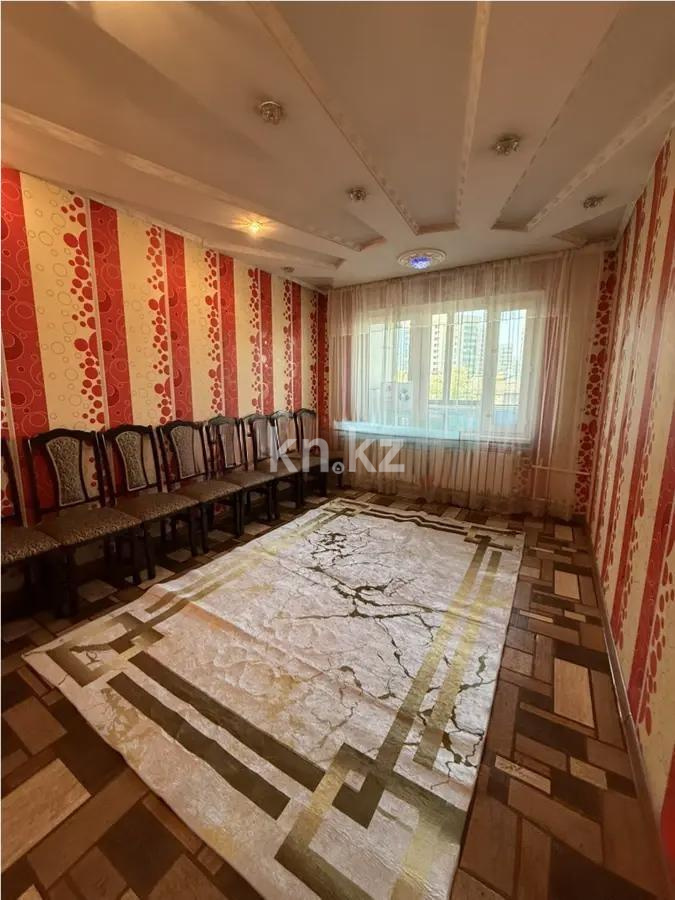 Продажа 3-комнатной квартиры, 64 м², ул. Сатпаева, дом  105 в Алматы - фото 2