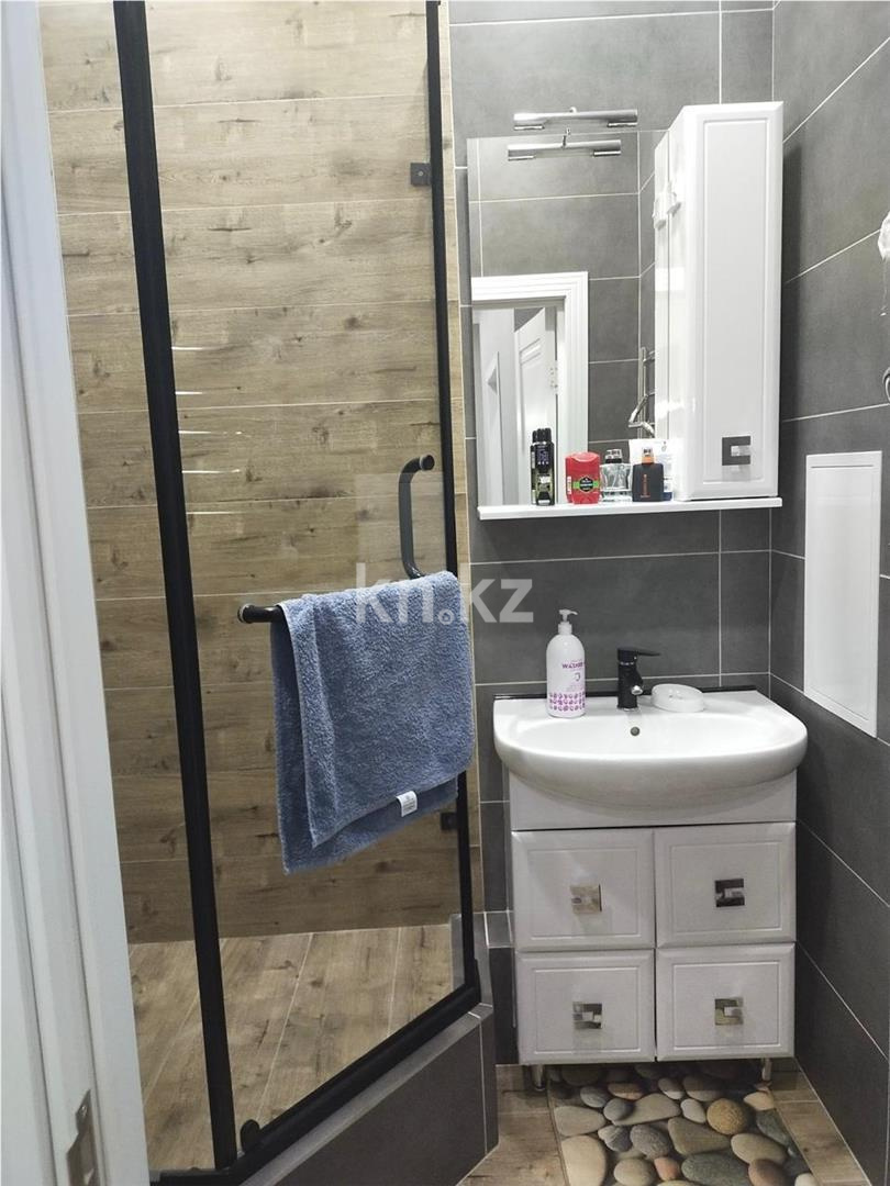 Продажа 4-комнатной квартиры, 106 м², пр. Шахтеров в Караганде - фото 17