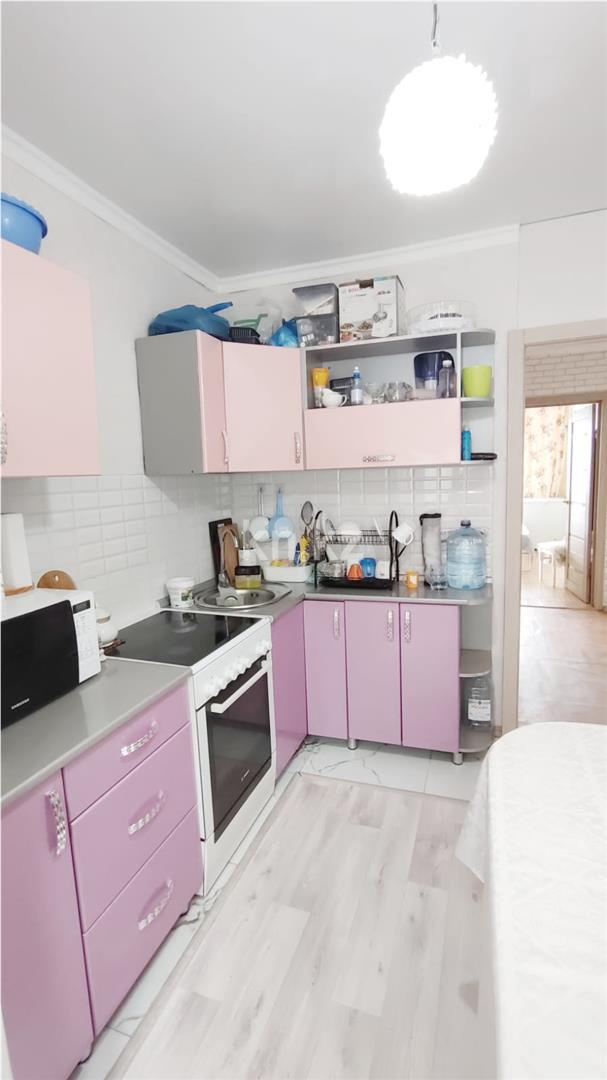 Продажа 3-комнатной квартиры, 72 м², мкр. Восток-3 в Караганде - фото 8