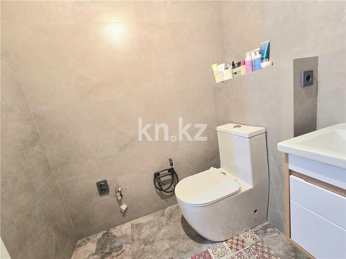 Продажа 2-комнатной квартиры, 52 м², ул. Толе би в Астане - фото 12