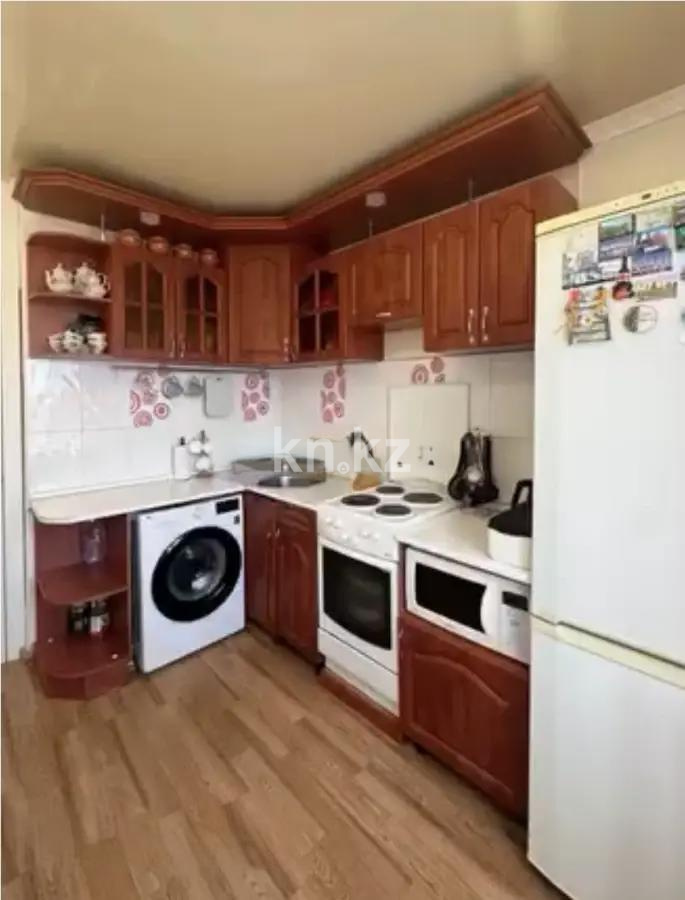 Продажа 4-комнатной квартиры, 77 м², мкр-н Степной-1, дом  7/45 в Караганде - фото 2