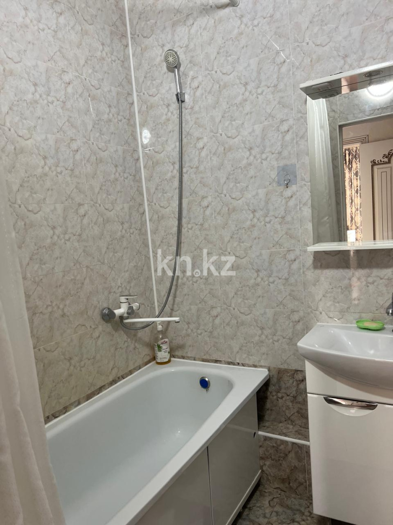Аренда , 52 м², ул. Навои, дом  208/6 - ул. Торайгырова в Алматы - фото 4
