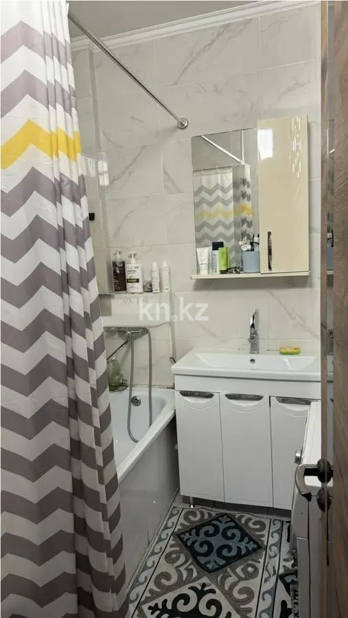 Продажа 2-комнатной квартиры, 67.4 м² в Алматы - фото 4