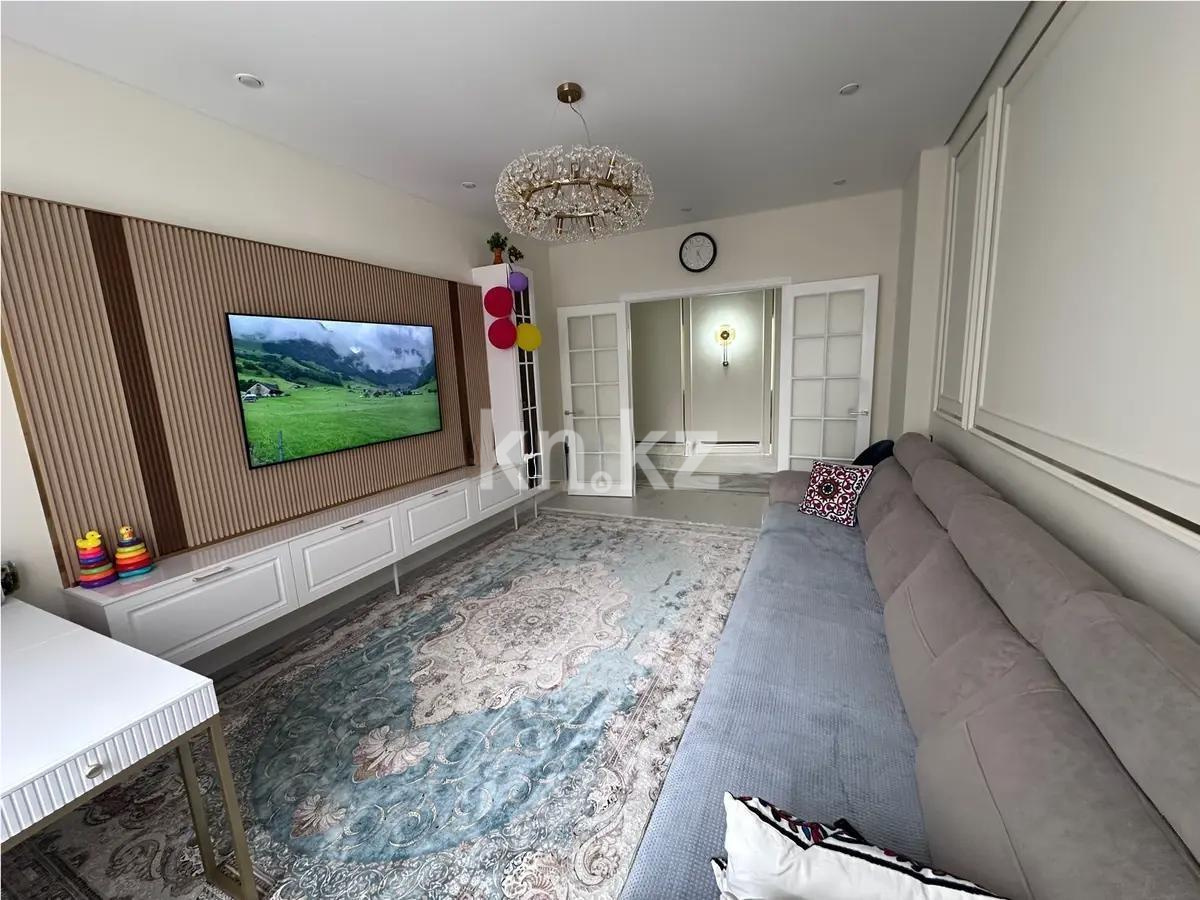 Продажа 3-комнатной квартиры, 98 м², ул. Байтурсынова, дом  8 в Астане