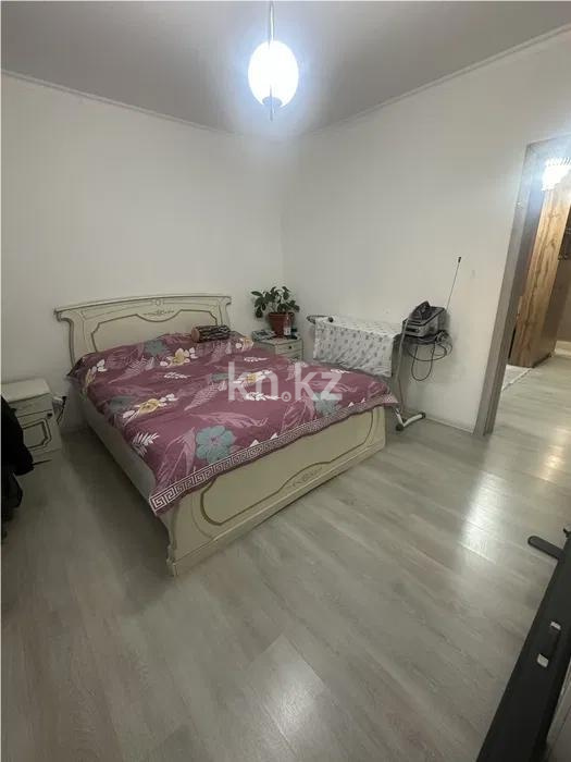 Продажа 3-комнатной квартиры, 72 м², ул. Кошкарбаева, дом  1142 в Алматы - фото 3