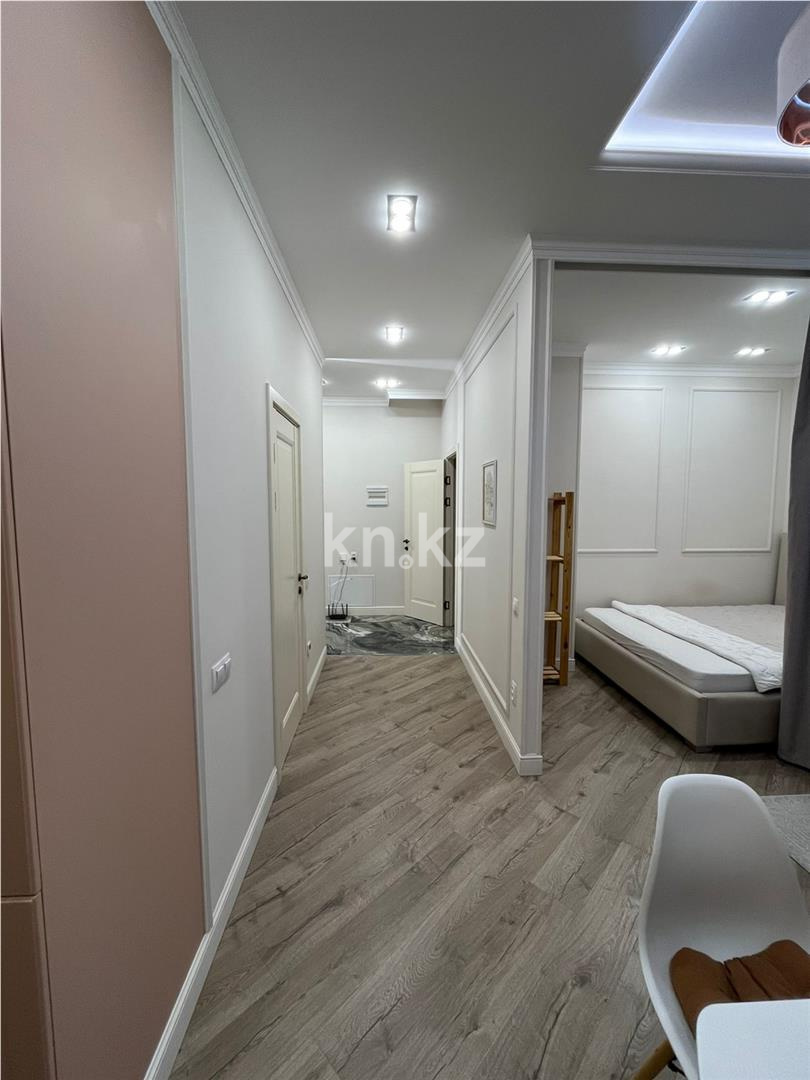 Продажа 1-комнатной квартиры, 41 м², пр. Шахтеров в Караганде - фото 7