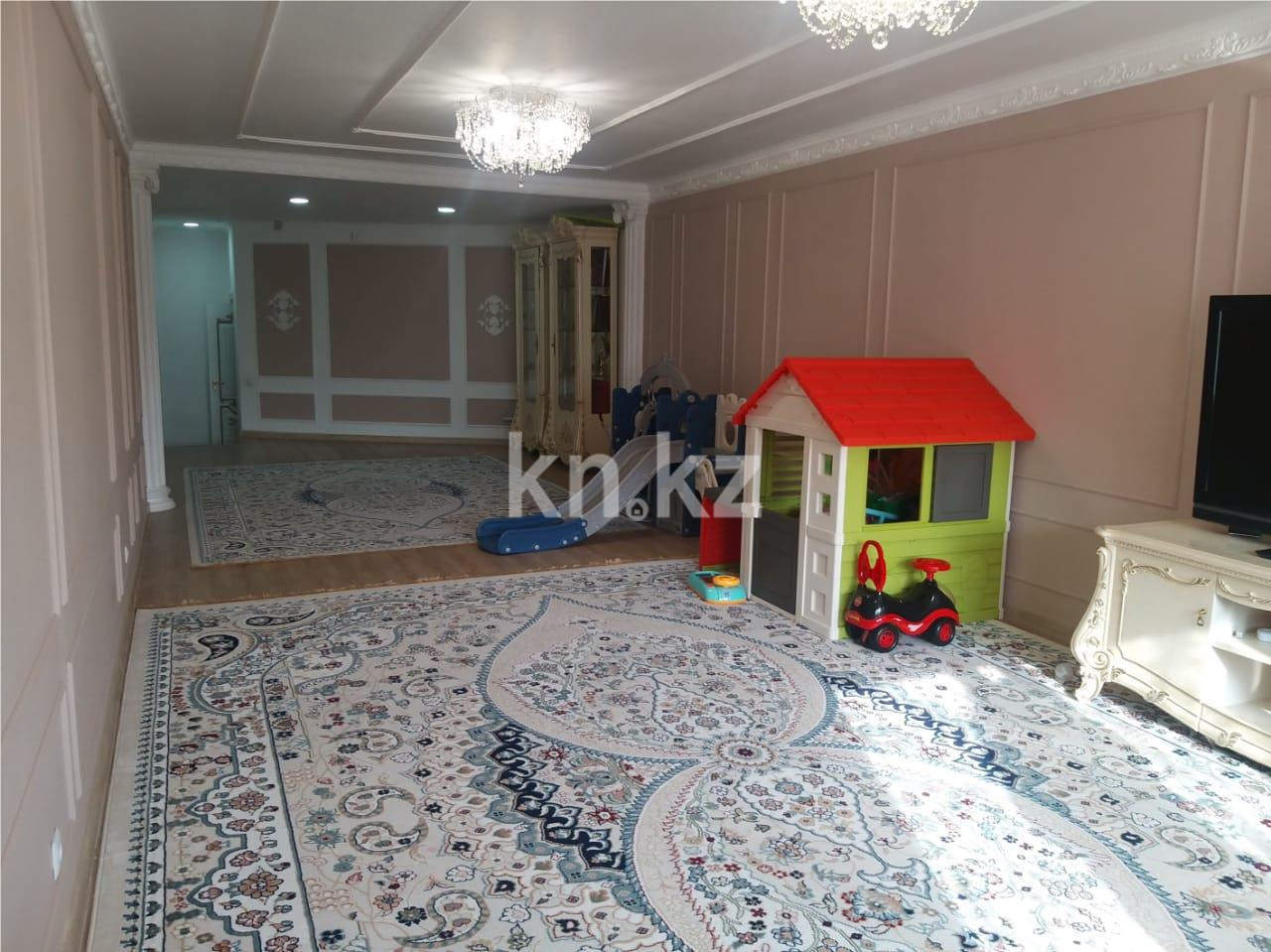 Продажа 5-комнатного дома, 520 м², ул. Муканова в Караганде - фото 45