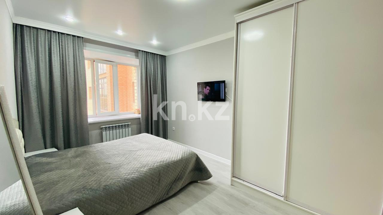 Продажа 4-комнатной квартиры, 110 м², ул. Муканова в Караганде - фото 15