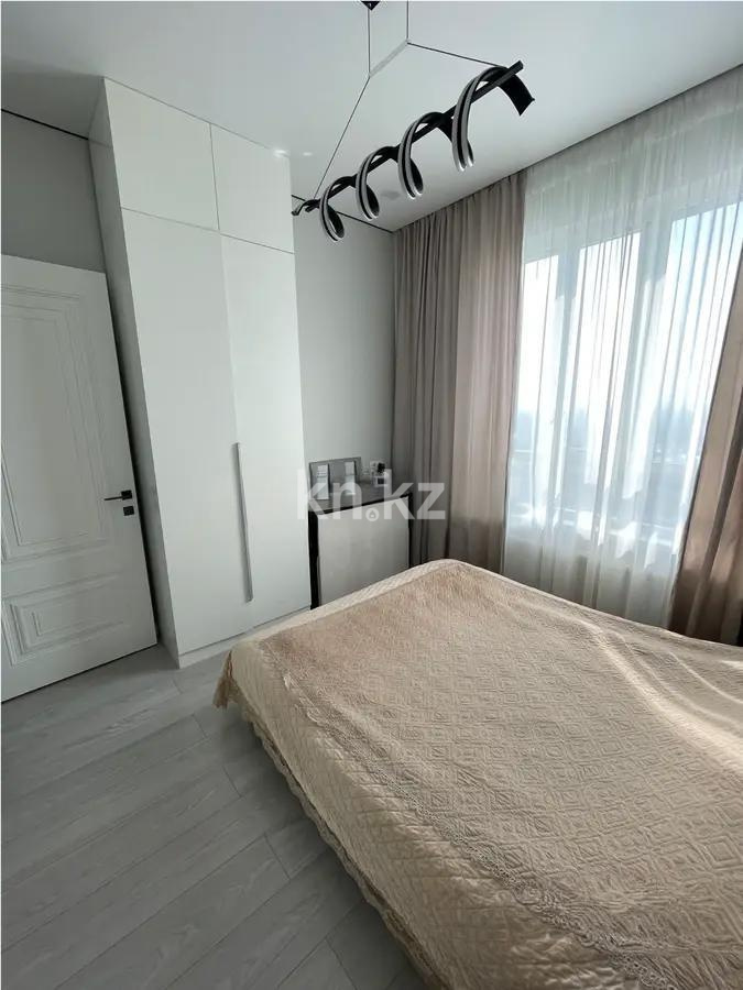 Продажа 2-комнатной квартиры, 64 м², пр. Райымбека, дом  351/1 в Алматы - фото 2