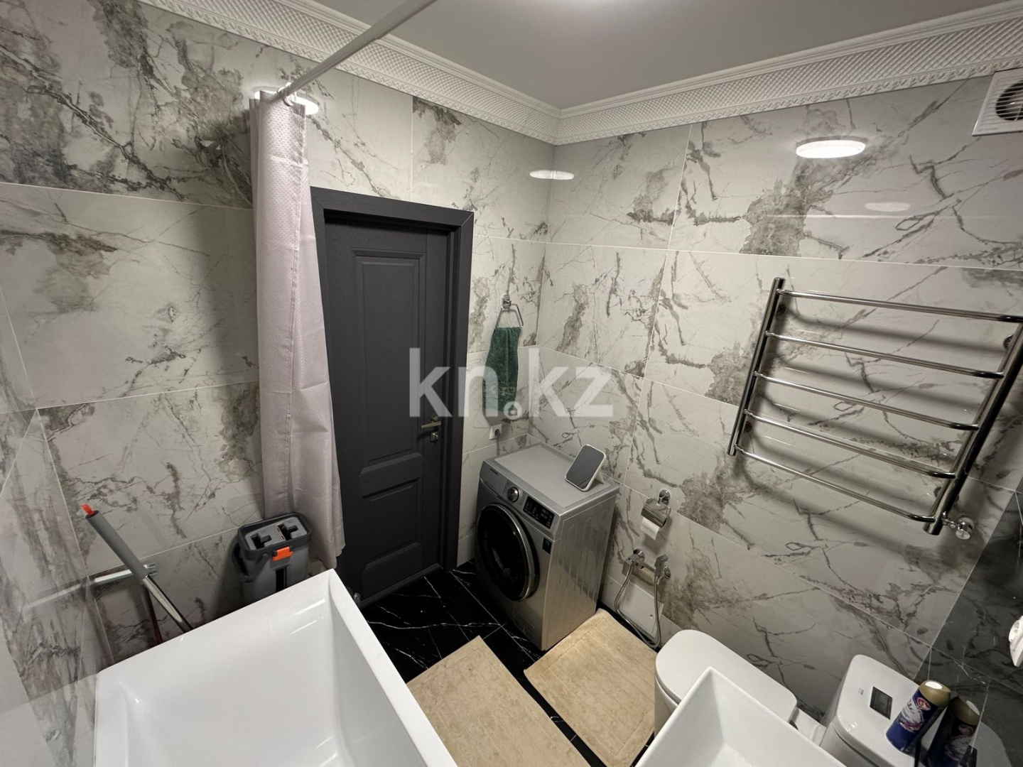 Продажа 2-комнатной квартиры, 47 м² в Алматы - фото 10