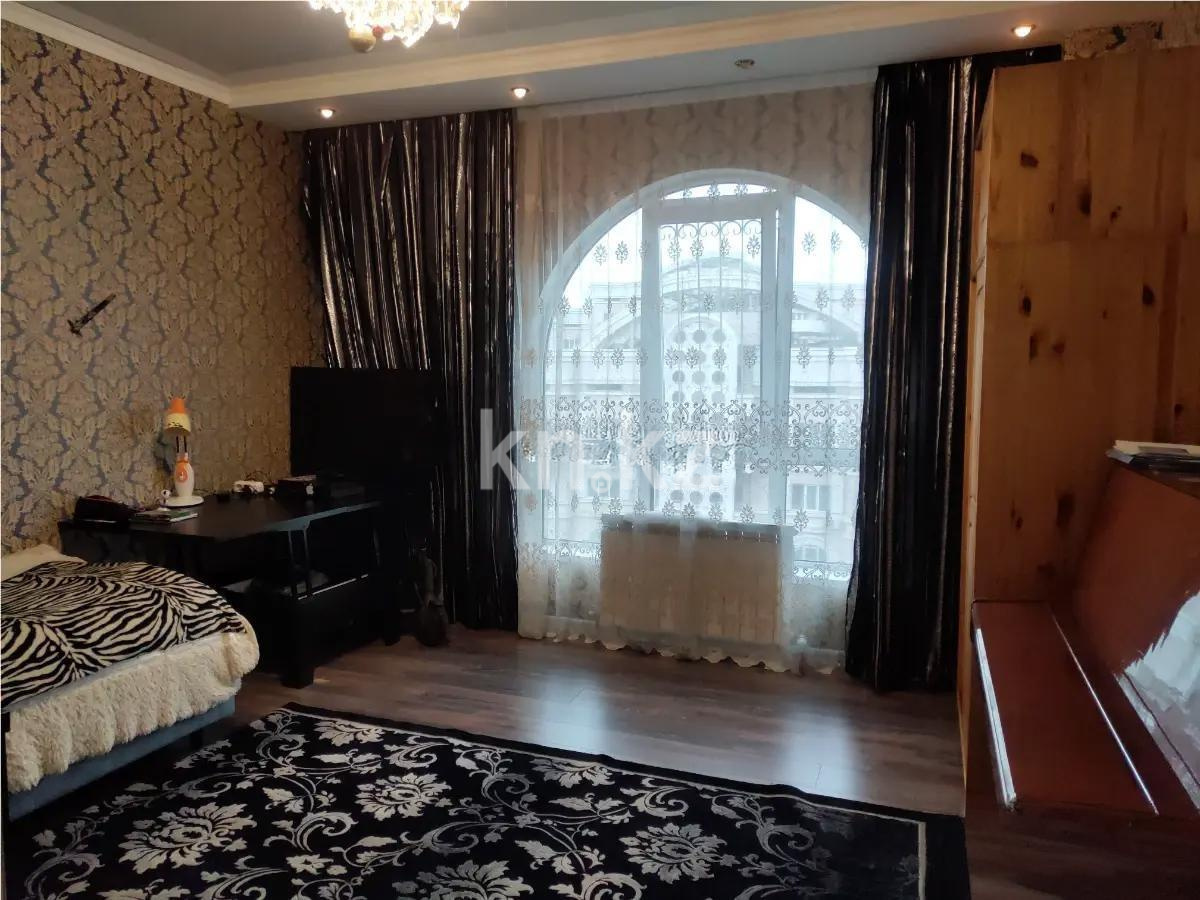 Продажа 4-комнатной квартиры, 142 м², ул. Навои, дом  208/6 в Алматы - фото 2