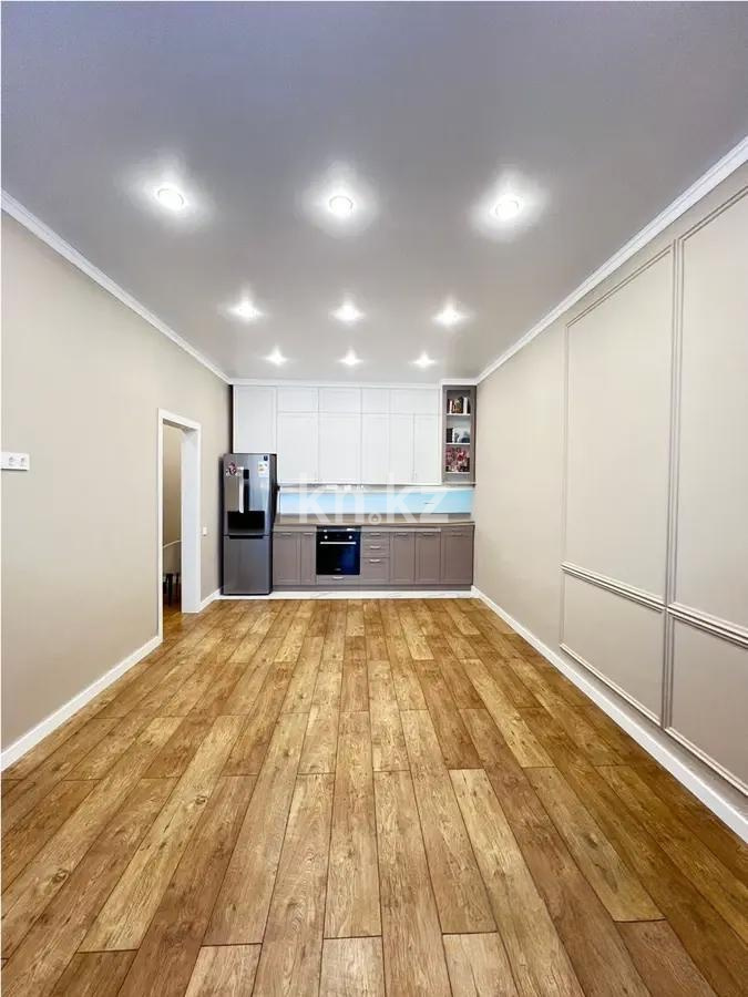 Продажа 2-комнатной квартиры, 54 м², ул. Райымбек батыра, дом  54 в Астане - фото 3