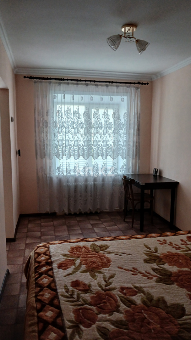 Аренда 2-комнатной квартиры, 45 м², ул. Ермекова, дом  37 в Караганде - фото 3