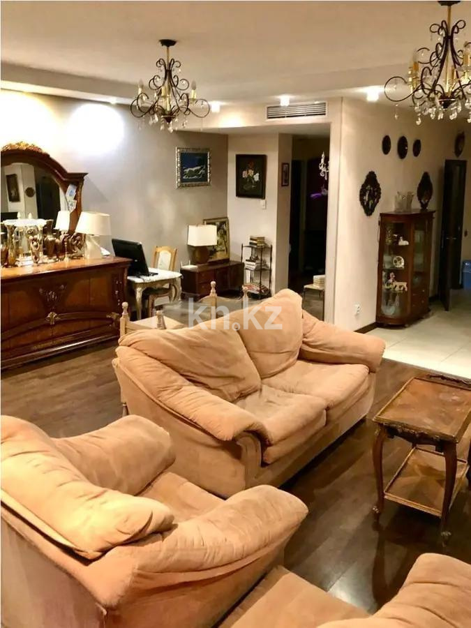 Продажа 2-комнатной квартиры, 110.1 м² в Алматы