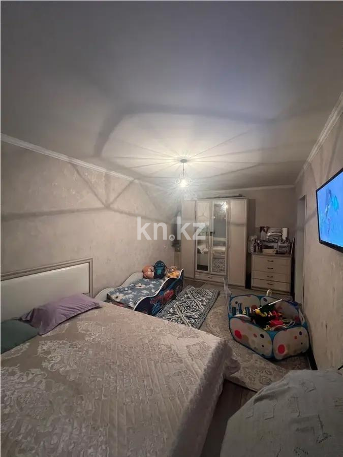 Продажа 1-комнатной квартиры, 32 м², мкр-н 21, дом  8 в Караганде - фото 2