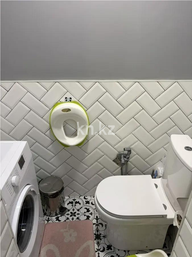 Продажа 3-комнатной квартиры, 64.2 м² в Алматы - фото 6