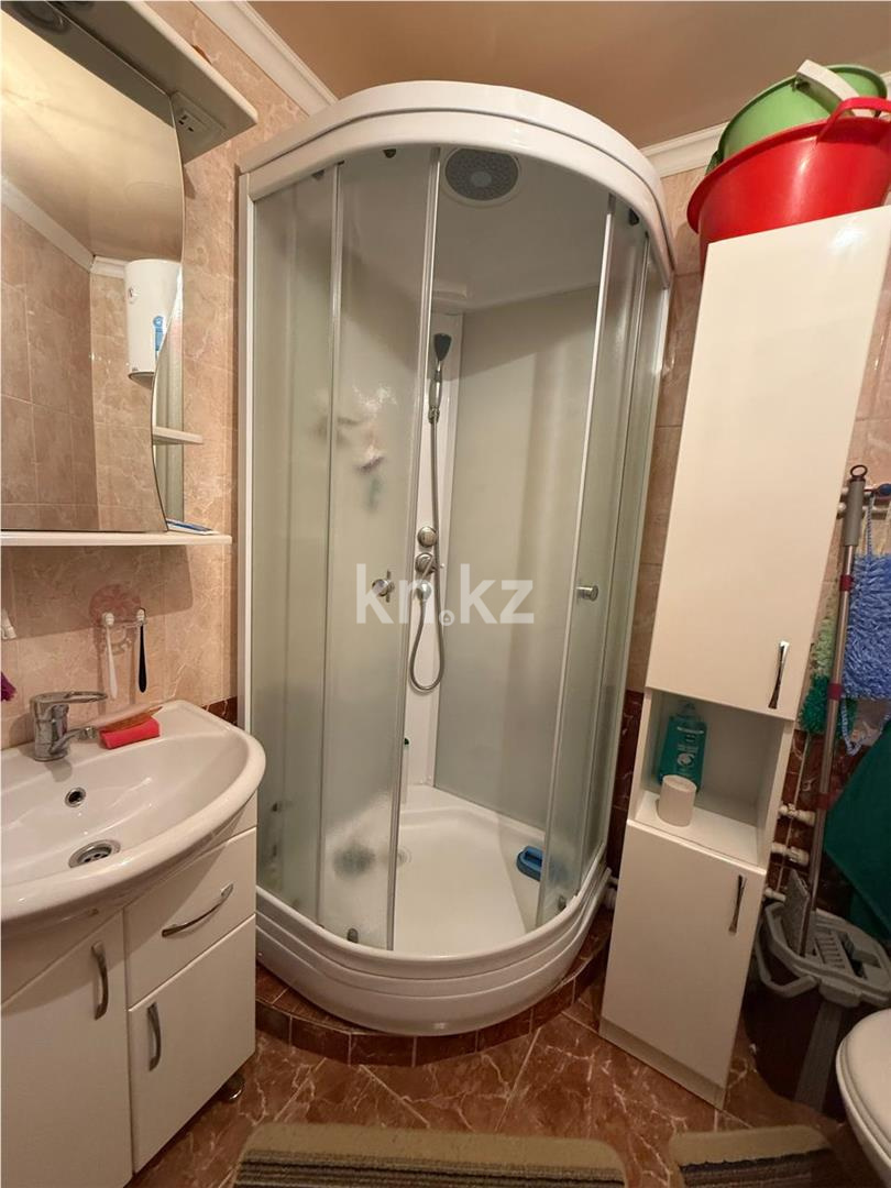 Продажа 2-комнатной квартиры, 45 м², мкр-н 11а в Караганде - фото 7