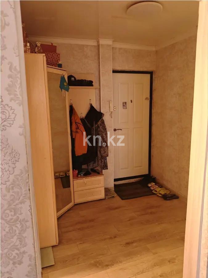 Продажа 3-комнатной квартиры, 62 м², ул. Рыскулова, дом  9 в Караганде - фото 6