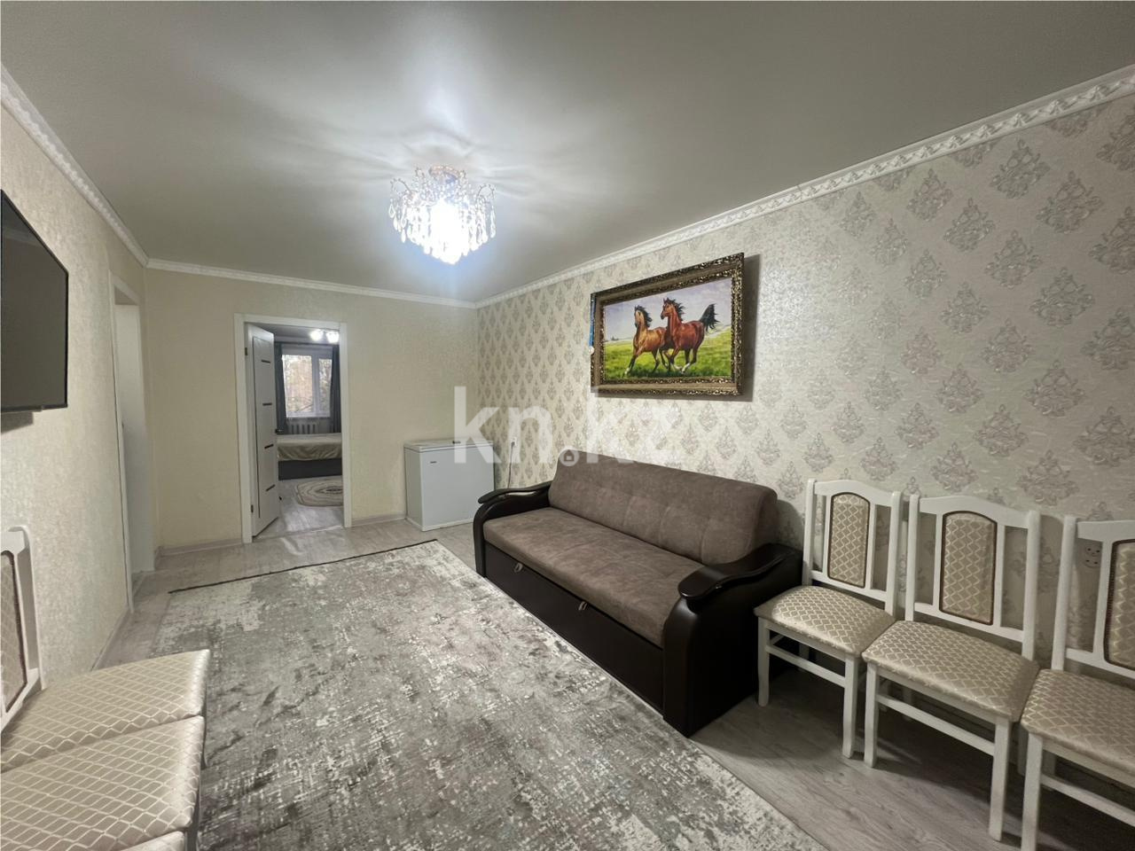 Продажа 2-комнатной квартиры, 44 м², мкр-н 16 в Караганде - фото 2