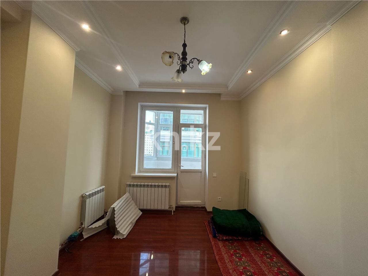 Продажа 3-комнатной квартиры, 111 м², ул. Достык в Астане - фото 4