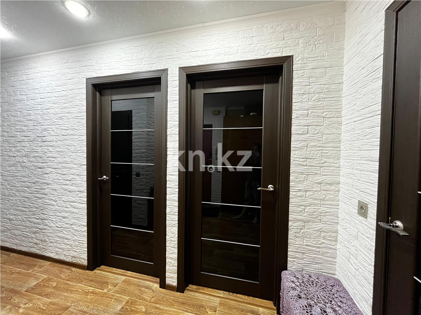 Продажа 3-комнатной квартиры, 61 м², 19-й мкр. в Караганде - фото 14