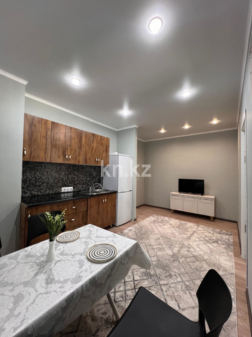 Продажа 1-комнатной квартиры, 38 м², ул. Момышулы, дом  25 в Алматы