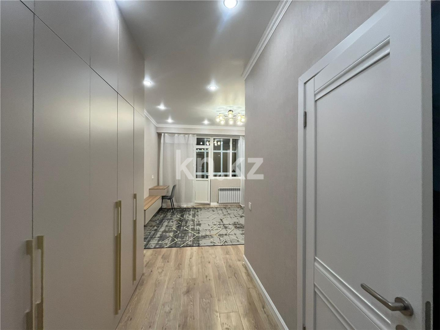 Продажа 1-комнатной квартиры, 32.8 м², ул. Майлина в Астане - фото 2