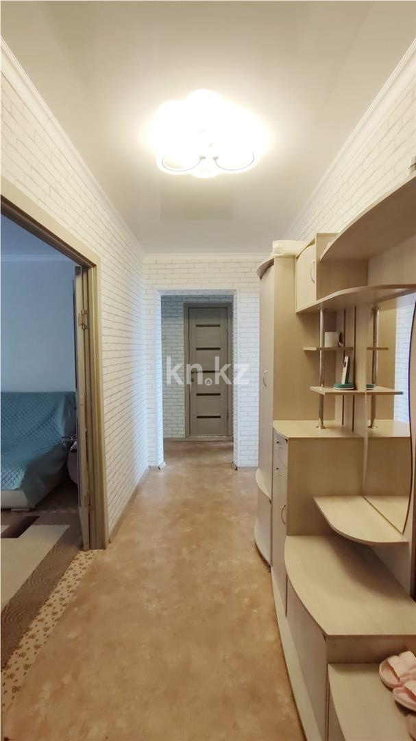 Продажа 3-комнатной квартиры, 72 м², мкр. Восток-3 в Караганде - фото 10