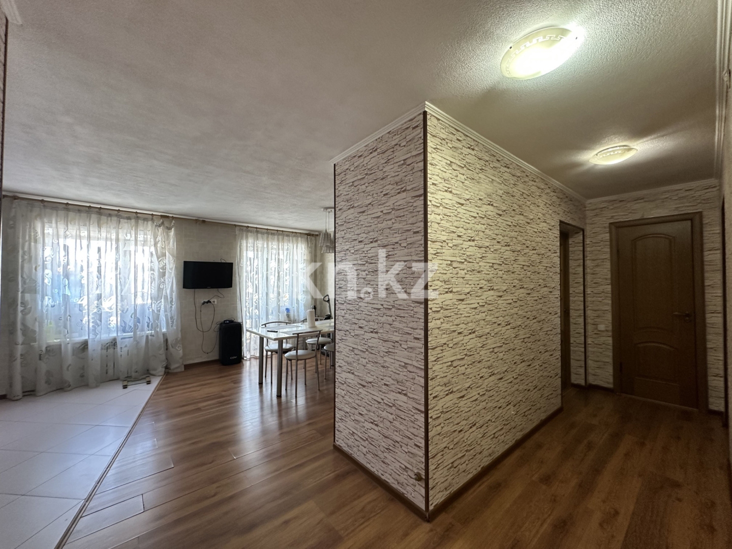 Продажа 4-комнатной квартиры, 104.5 м² в Караганде - фото 18