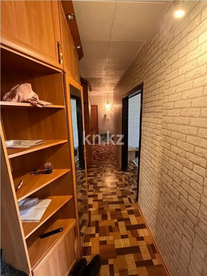 Продажа 3-комнатной квартиры, 62 м², ул. Гапеева, дом  7 в Караганде - фото 7