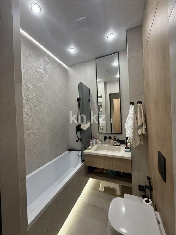 Продажа 3-комнатной квартиры, 92 м², ул. Онгарсыновой, дом  8/1 в Астане - фото 4