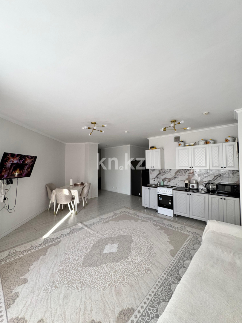 Продажа 3-комнатной квартиры, 73.4 м² в Астане - фото 2