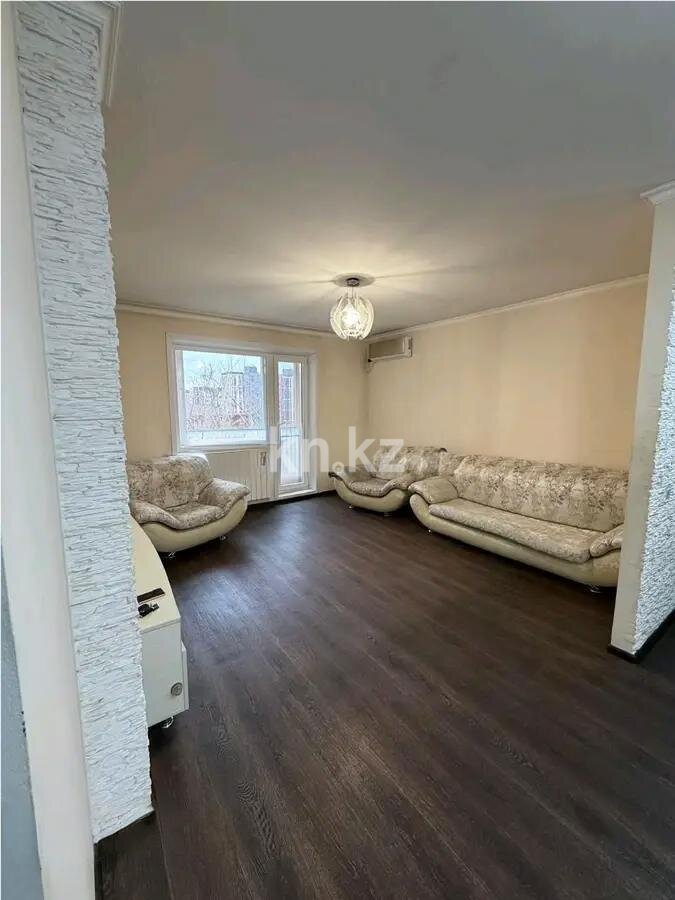 Продажа 4-комнатной квартиры, 77 м² в Караганде