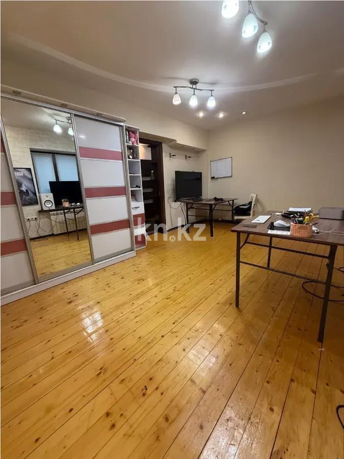 Продажа 3-комнатной квартиры, 94 м² в Алматы