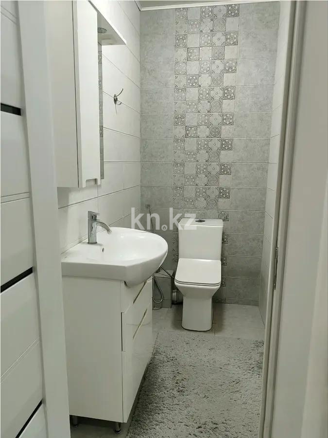 Продажа 2-комнатной квартиры, 59 м², ул. Байтерекова, дом  43 в Алматы - фото 5