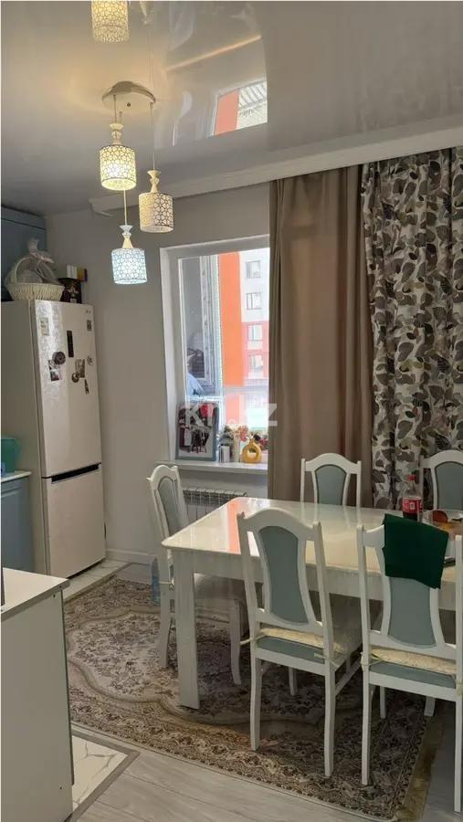 Продажа 2-комнатной квартиры, 69.6 м² в Астане - фото 3