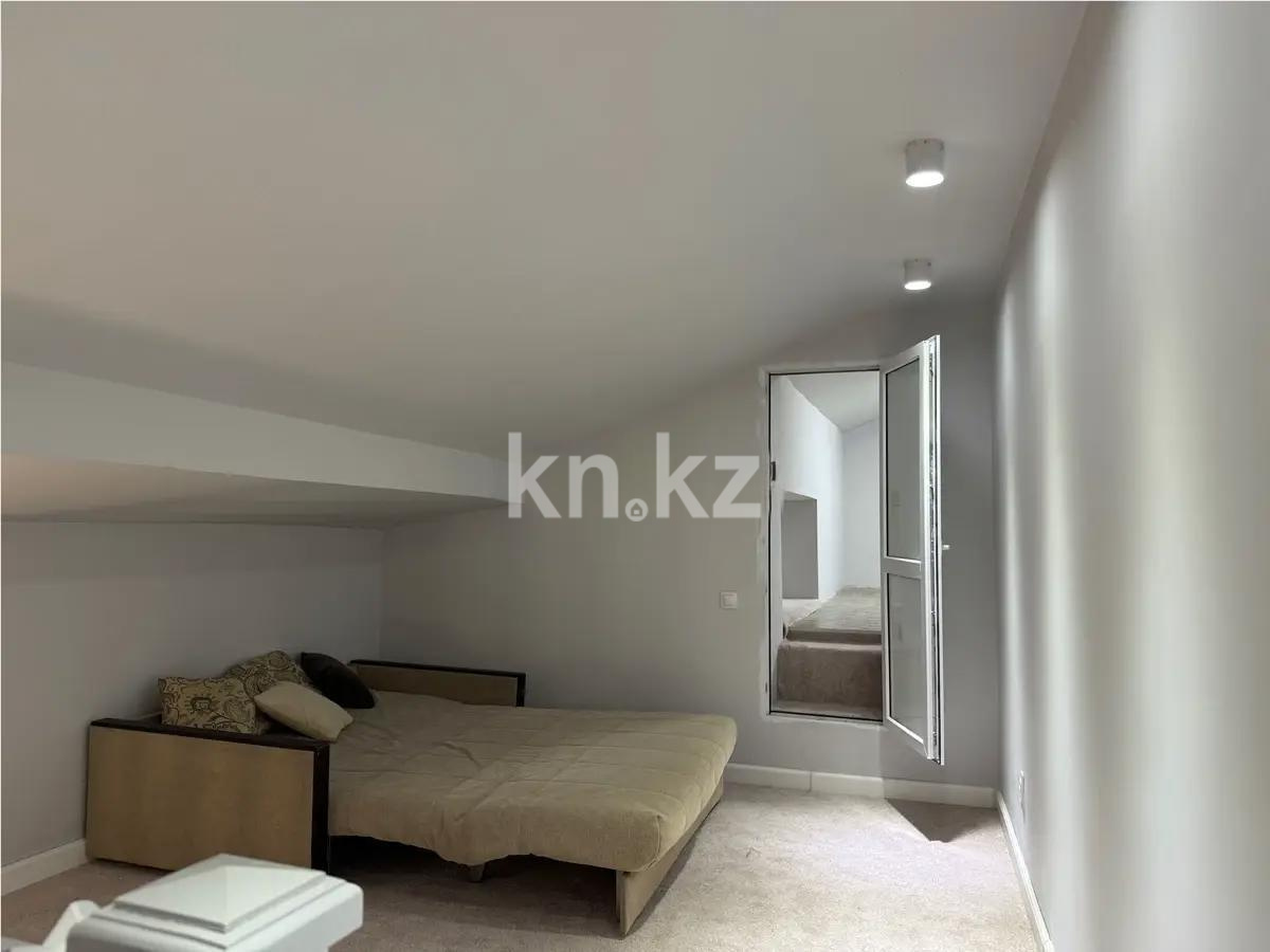 Продажа 3-комнатной квартиры, 96 м², ул. Липецкая, дом  4 в Караганде - фото 3