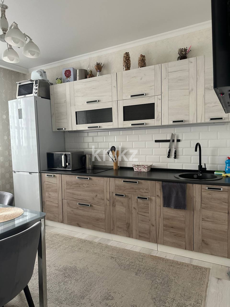 Аренда 1-комнатной квартиры посуточно, 50 м², ул. Баишева, дом  28 в Алматы - фото 10