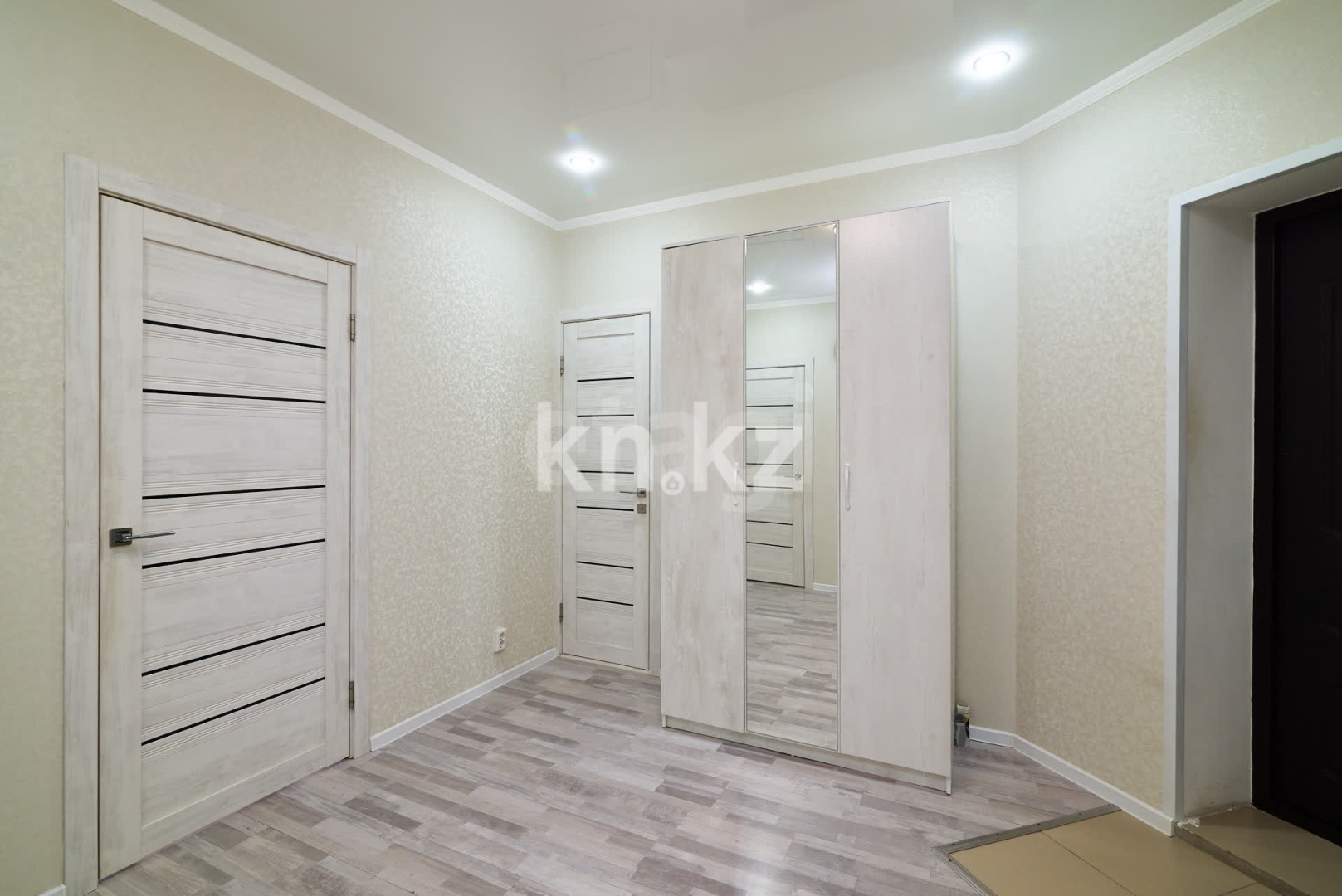 Продажа 2-комнатной квартиры, 87.9 м² в Астане - фото 20